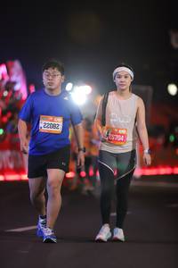 BIB: 22082, 25704
                            <button type="button" onclick="openModal(20641859)" class="btn btn-primary btn-sm float-right btn-popup" data-toggle="modal" data-target=".modal-high-quality">
                        <i class="fas fa-shopping-cart"></i> Add to Cart
                    </button>
                                            <button type="button" onclick="isThisMe(20641859, true)" class="btn btn-success btn-sm float-right btn-popup btn-isme hidden" data-toggle="tooltip" data-placement="bottom" title="นี่คือรูปของคุณใช่ไหม คลิกที่นี่เพื่อเอาเข้าอัลบั้ม">
                        <i class="fas fa-plus"></i> Add to album
                    </button>
                    <button type="button" onclick="isThisMe(20641859, false)" class="btn btn-warning btn-sm float-right btn-popup btn-isnotme hidden">
                        <i class="fas fa-ban"></i> Remove from album
                    </button>
